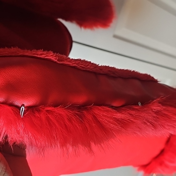 Red Faux Fur Trim Jacket - Picture 6 of 6